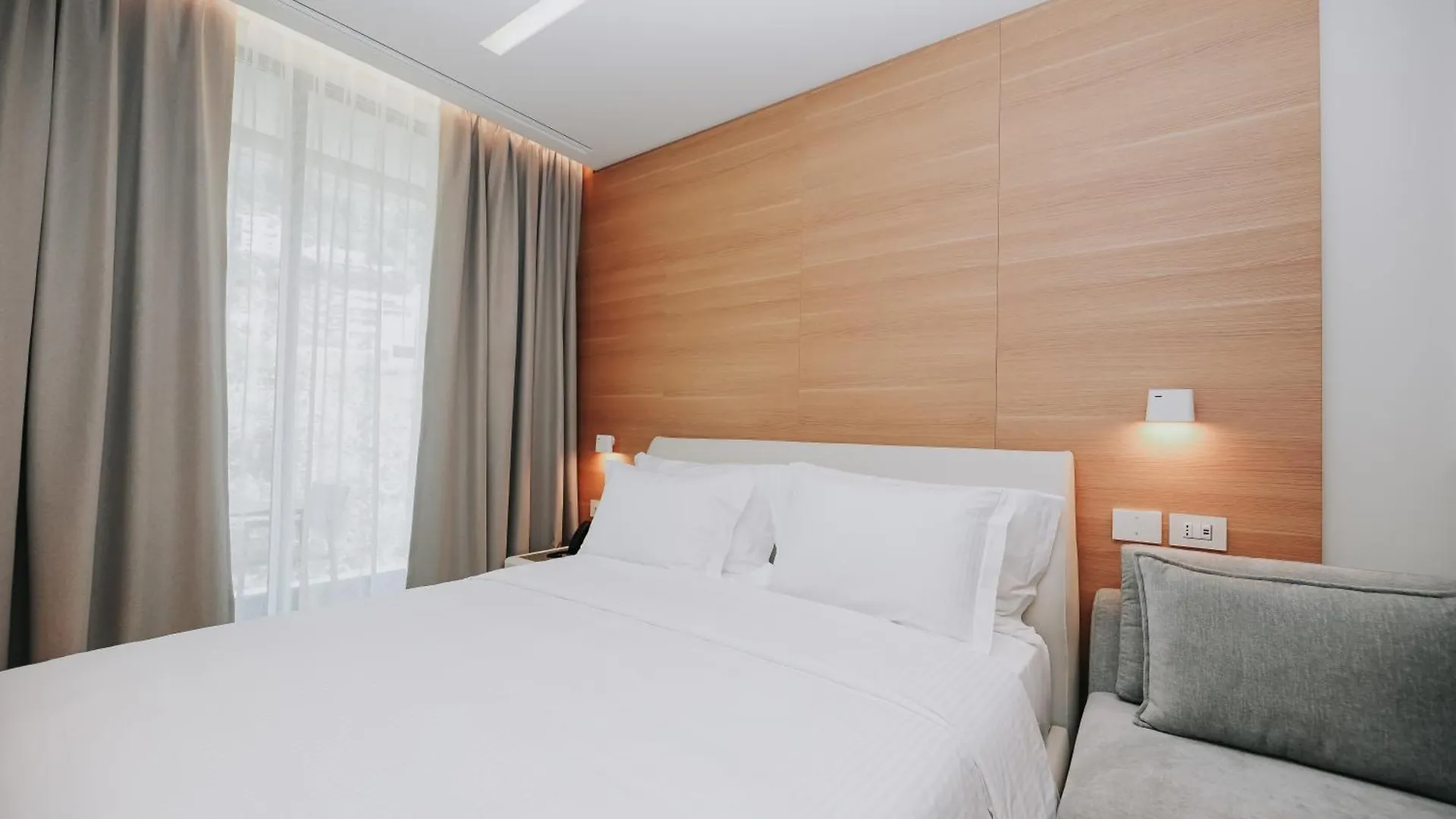 Magnus Hotel Vlora