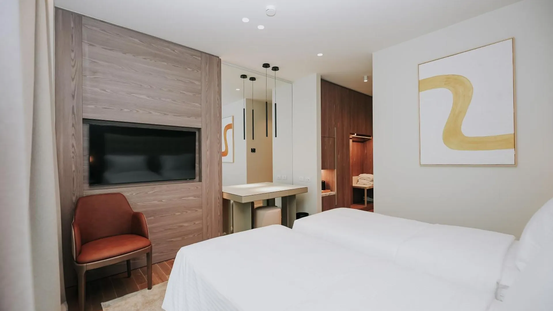 Magnus Hotel Vlorë 4*,  阿尔巴尼亚